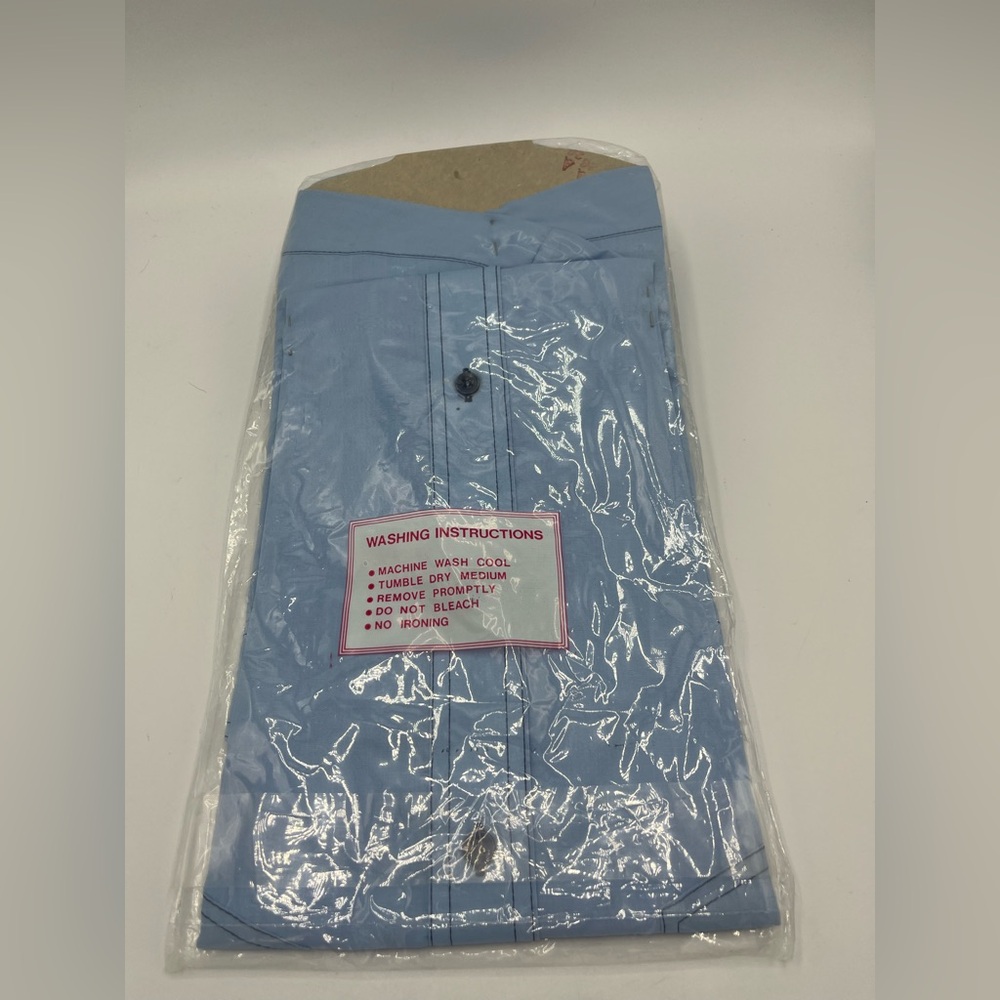 Vintage Light Blue Men's Short Sleeve Sport Shirt - Picture 3 of 6
